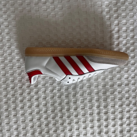 Red and white Adidas Sambas NWT - Picture 3 of 6